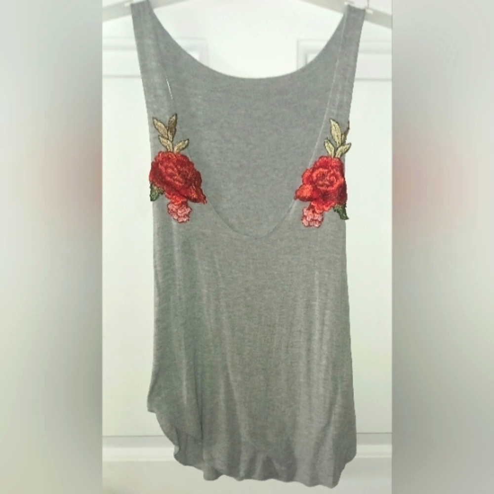 Lanshifei Gray Rose Embroidered tank/Sz XL